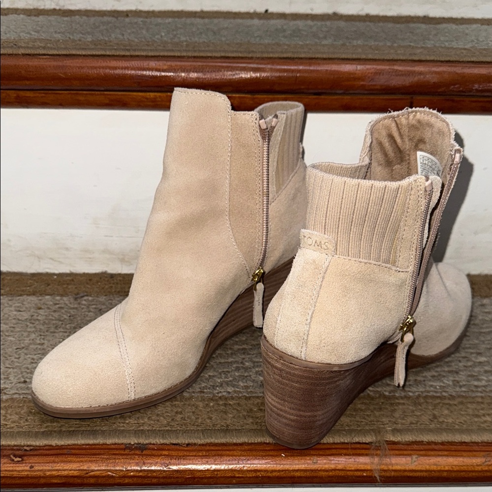 TOMS Women's Sadie Wedge Booties Beige Ankle Boots - Picture 12 of 14